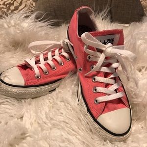 Converse Pink Sneakers